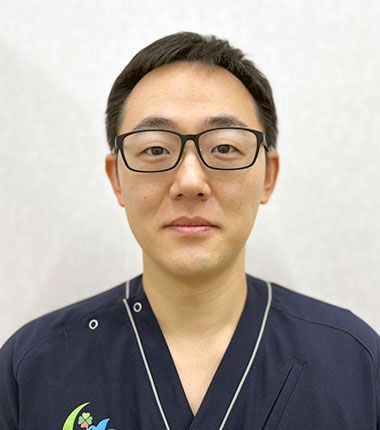 高槻院院長 張 財源 写真
